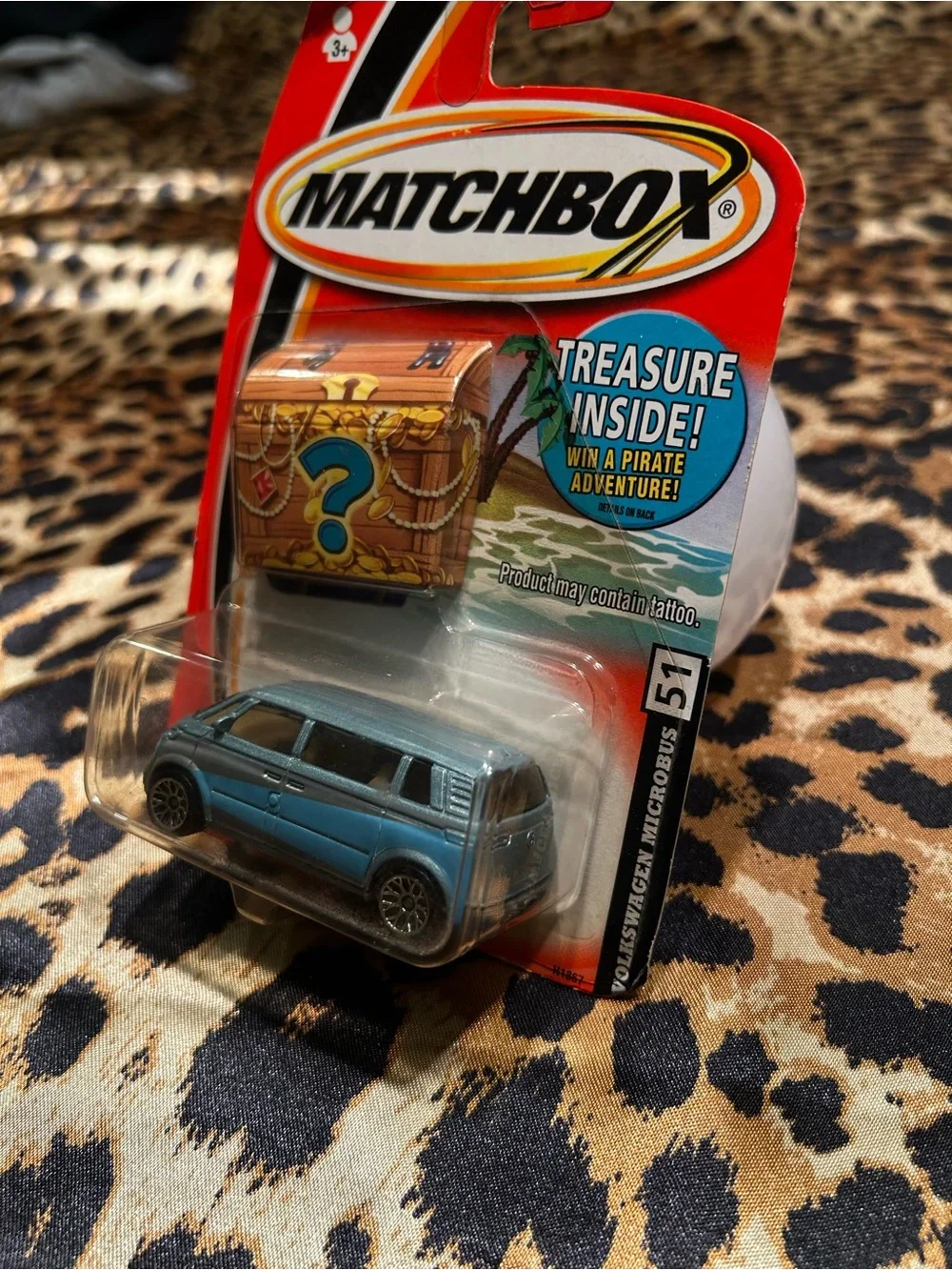 Sealed Matchbox 2005 Mainline Treasure Inside Volkswagen Microbus #51